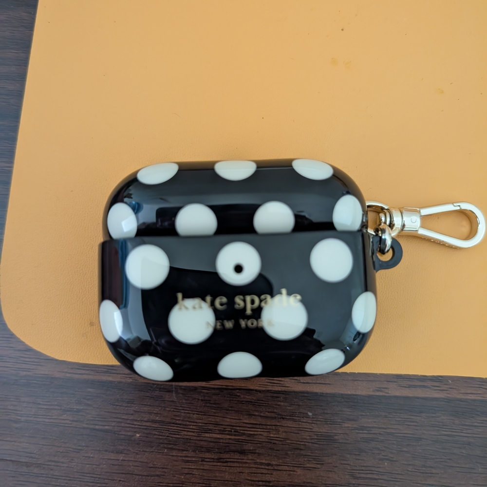 NWOB Kate Spade Black and White Polka Dot AirPods Case